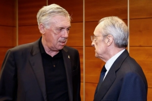 九游官网登录-皇马官方：弗洛伦蒂诺探班皇马下塌酒店，与球员会面&amp;今晚督战