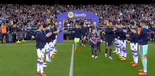 九游登录-【西甲】莱万破门5球领跑射手榜，巴萨1比2皇家社会