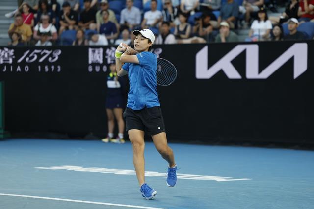 官方网站-澳网结束单打首轮争夺，中国网球军团四人成功晋级